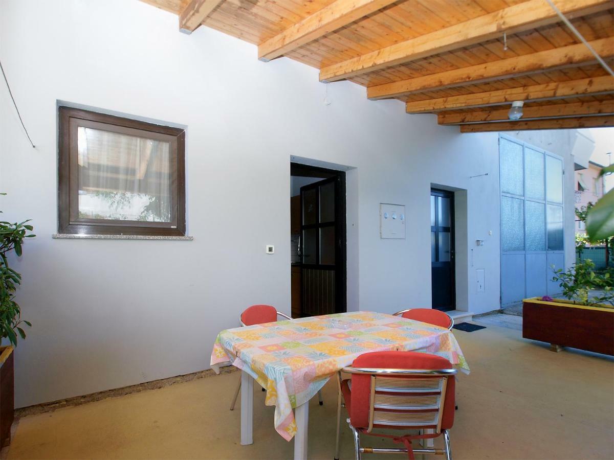 Apartments Boris 1965 Pula Exterior photo